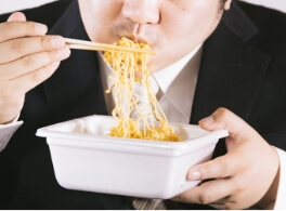 食生活が乱れ気味