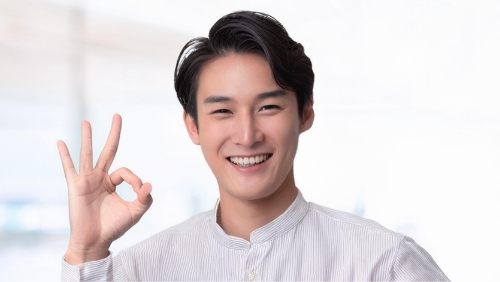 痛み・腫れはほとんどありません。